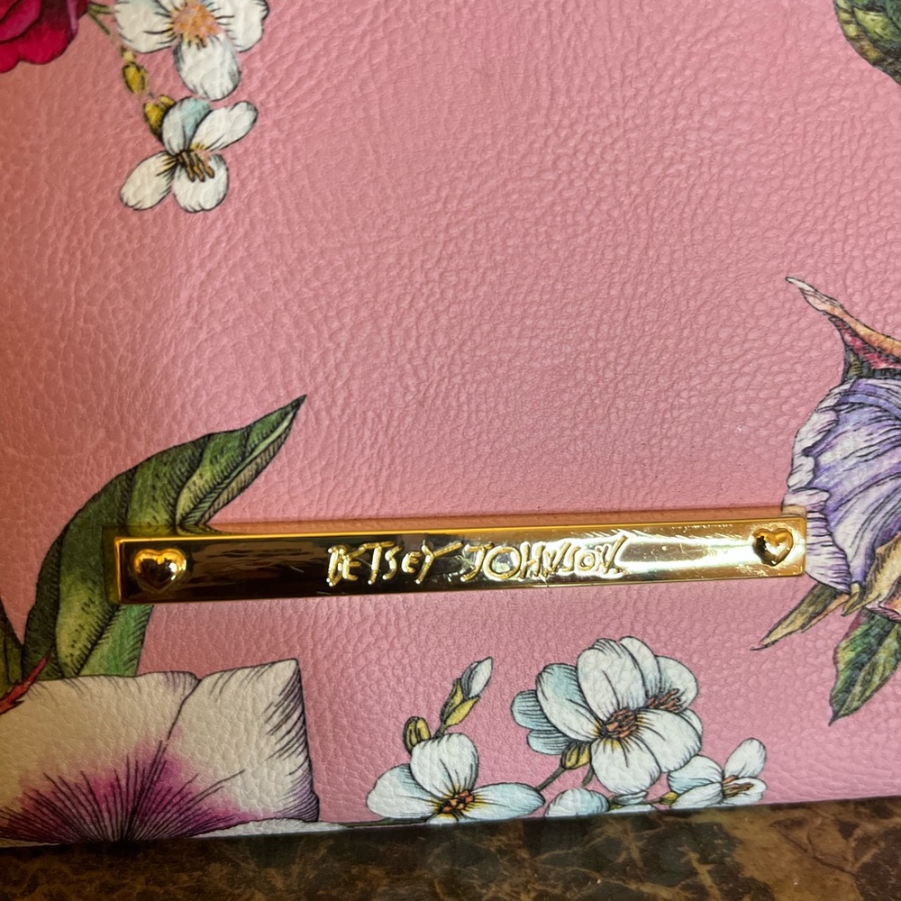 Betsey Johnson Floral Pink Crossbody Bag - Picture 6 of 9